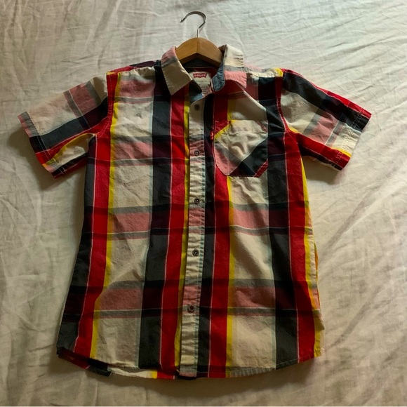 Levi’s Boys Plaid Button Up with Red Yellow Black design NWOT - Picture 2 of 6